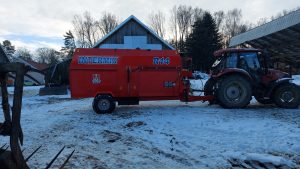 Poziomy paszowóz Intermix R14